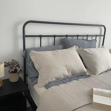 Lägenhet Obozna - Calm And Comfortable Near Center, With Air Condition And Balcony, Self Check-in