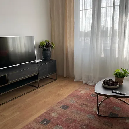 Obozna - Calm And Comfortable Near Center, With Air Condition And Balcony, Self Check-in Apartman