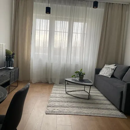 Obozna - Calm And Comfortable Near Center, With Air Condition And Balcony, Self Check-in *
